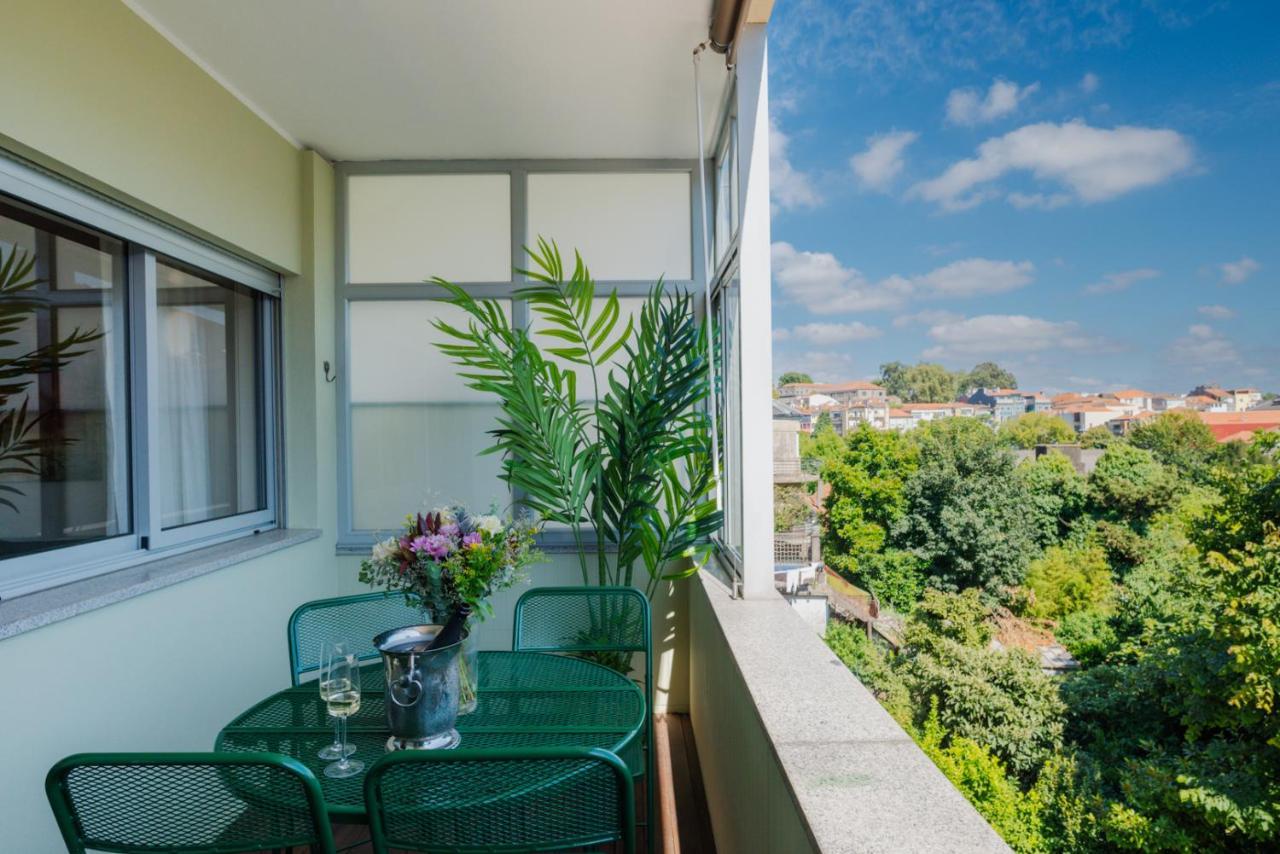 Sunny And Spacious House, 4bd 3bath Downtown Apartament