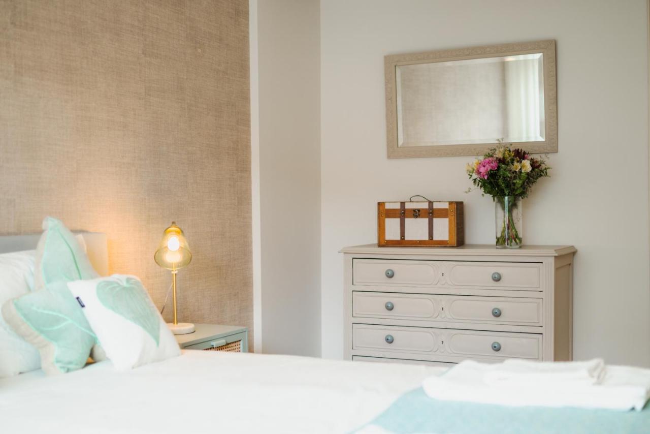 Apartament Sunny And Spacious House, 4bd 3bath Downtown Porto