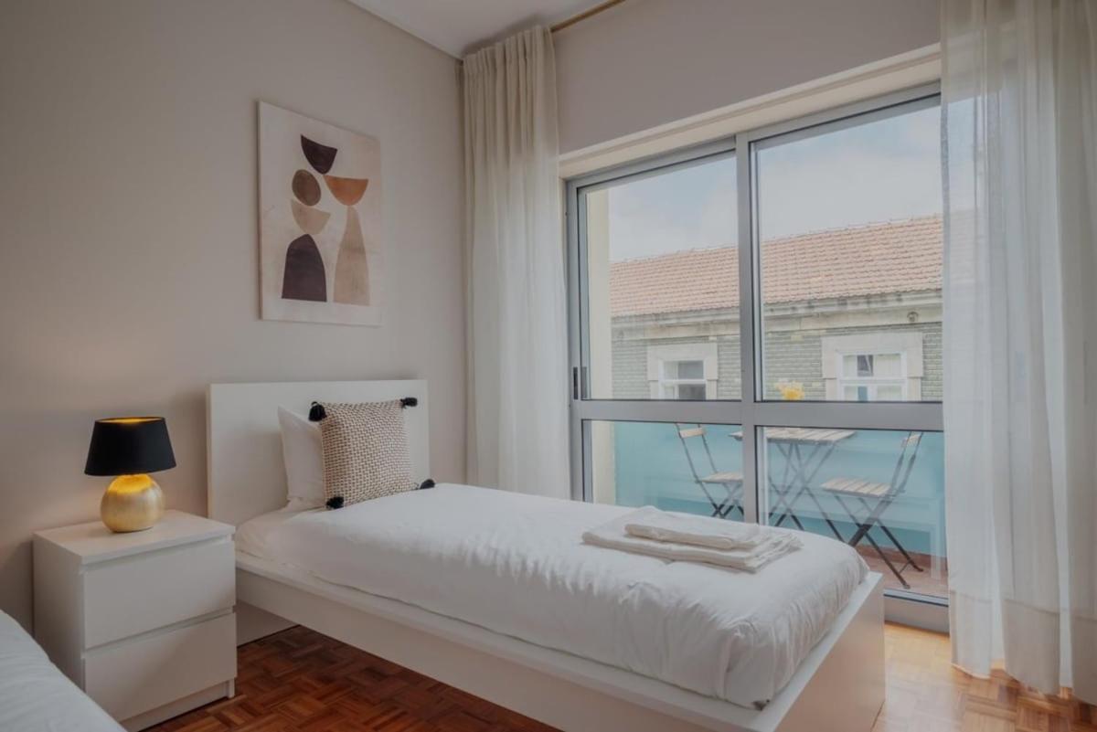 Sunny And Spacious House, 4bd 3bath Downtown Apartament